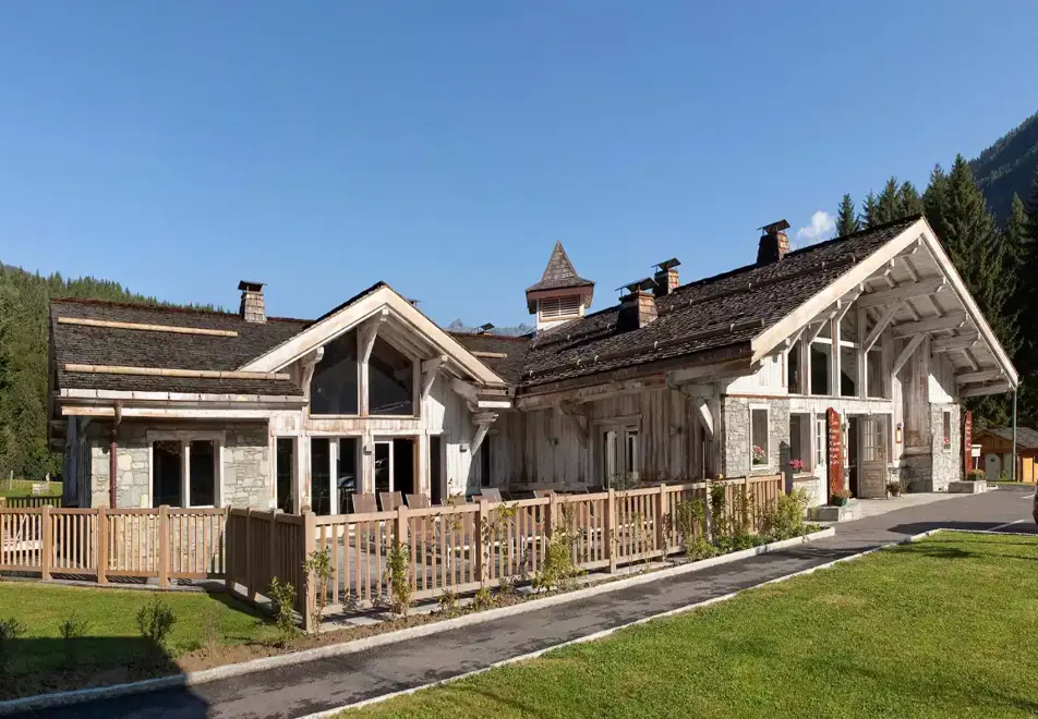 Le Hameau de Pierre Blanche, Les Houches (self catered apartments)