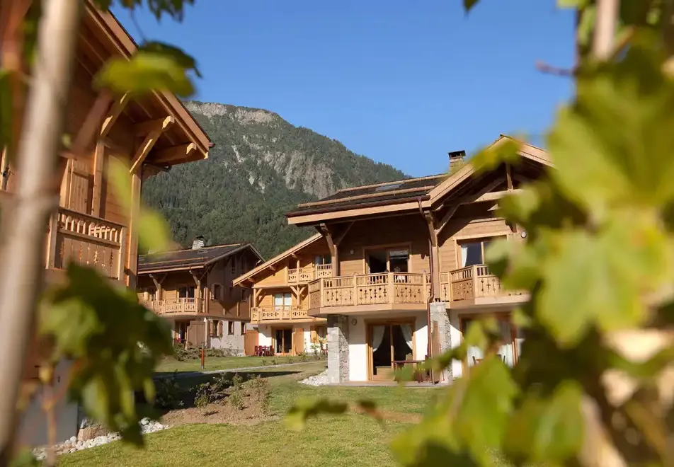 Le Hameau de Pierre Blanche, Les Houches (self catered apartments)