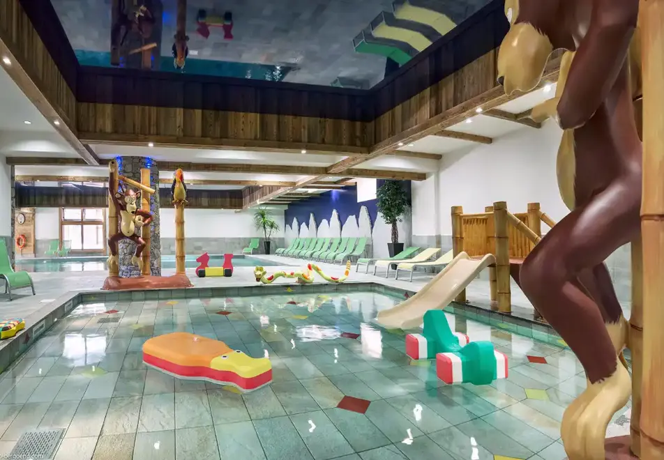 Kalinda, Tignes 1800 (self catered apartments) - Kids Pool