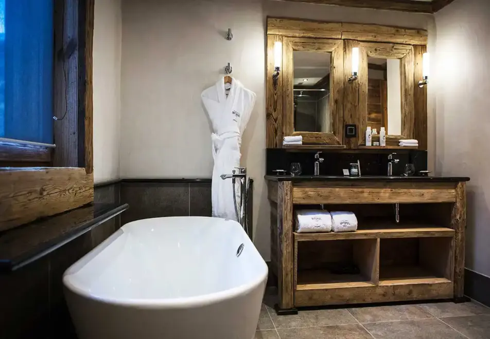 La Bouitte, St Martin de Belleville (hotel) - Luxury suite (Augustine)