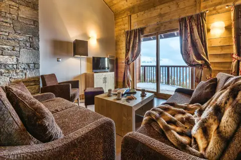 Chalet Les Marmottons, La Rosiere (self catered apartments) - Apartments