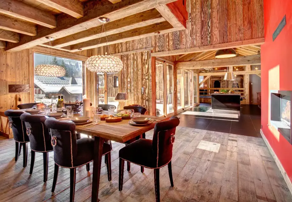 Chalet Claudine, Morzine (self catered chalet) - Dining area