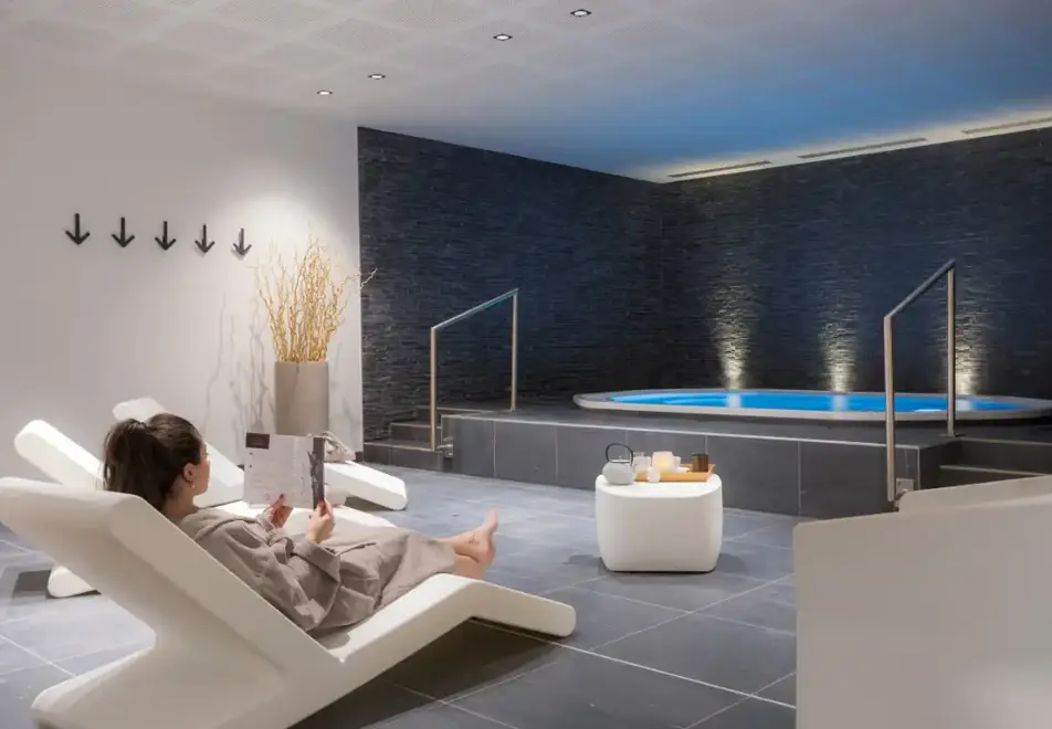 Altaviva, Tignes 1800 (self catered apartments) (©MReyboz) - Hot tub