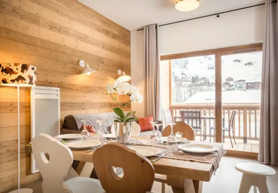 Le Cle des Cimes, Areches Beaufort (self catered apartments) (©MReyboz) - Apartment