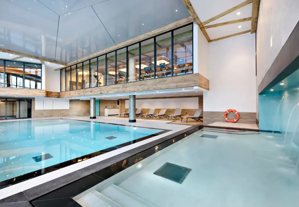 Elena, Les Houches (self catered apartments) - Indoor pool