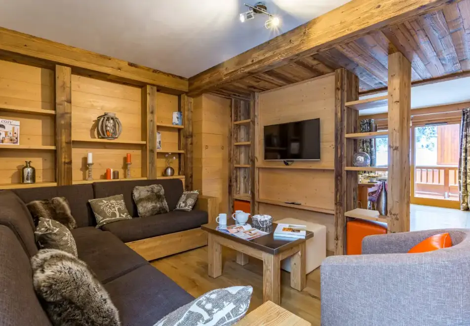 Santa Terra, Tignes les Brevieres (self catered apartments) - 4 bed duplex 10