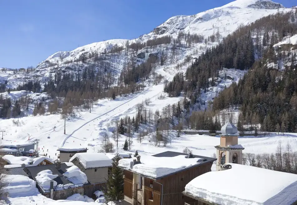 Club Hotel, Tignes les Brevieres (hotel) (©ManuReyboz) - Views from hotel