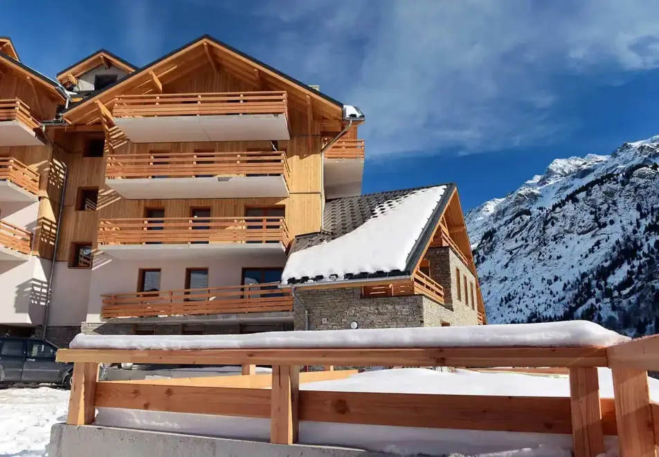 Le Crystal, Vaujany (self catered apartments)