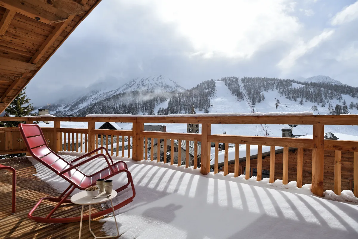 Chalet Fabriel, Montgenevre (self catered chalet) - Terrace facing South