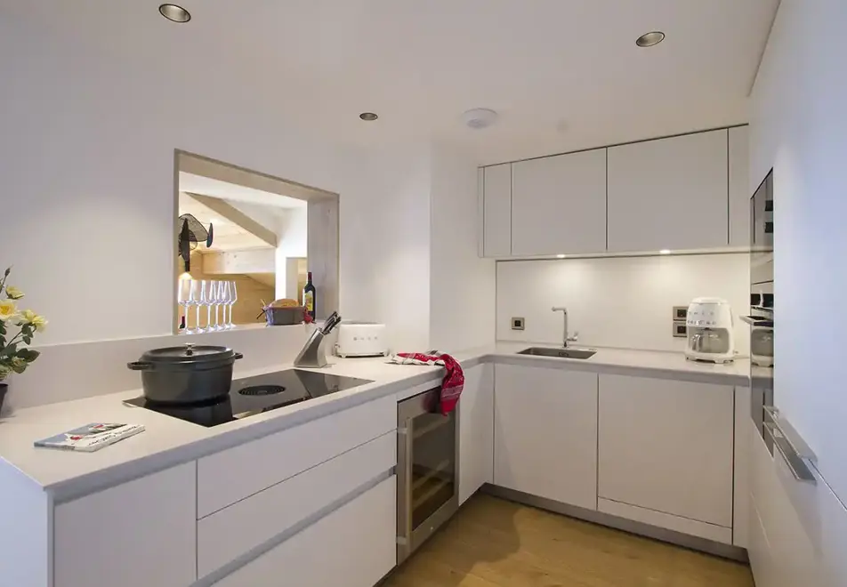 Phoenix B, Alpe d'Huez (self catered apartments) - Typical apartment style