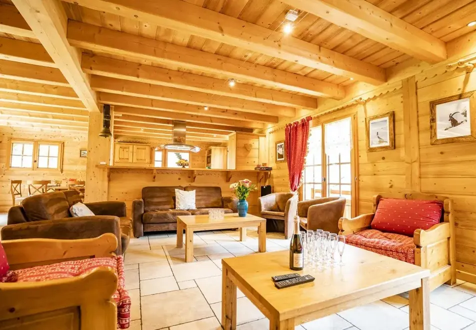 Chalet Le Refuge, Chatel (self catered chalet) - Living area