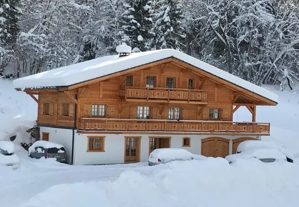 Chalet Le Refuge, Chatel (self catered chalet)