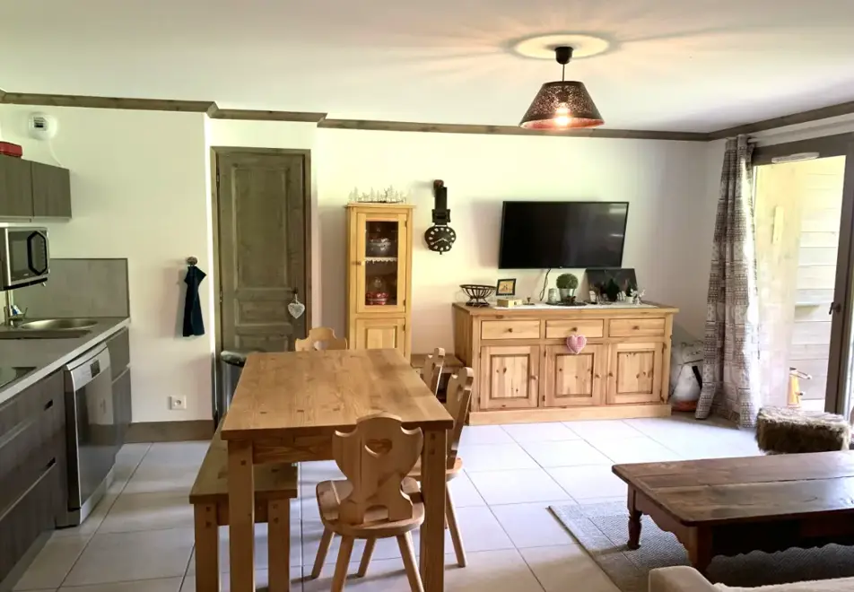 Les Granges des 7 Laux, Les 7 Laux (self catered apartments) - E204