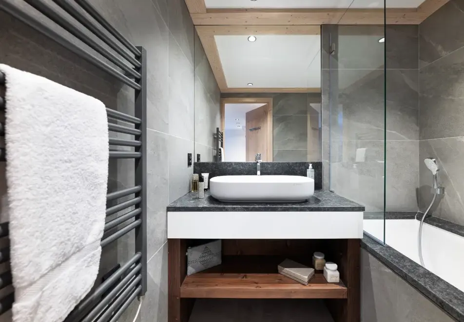 Akoya, Valmorel (self catered apartments) - Typical apartment style (©Studio Bergoend)