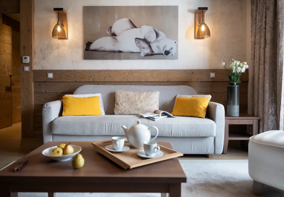 l'Hevana, Meribel (self catered apartments) - Typical apartment style