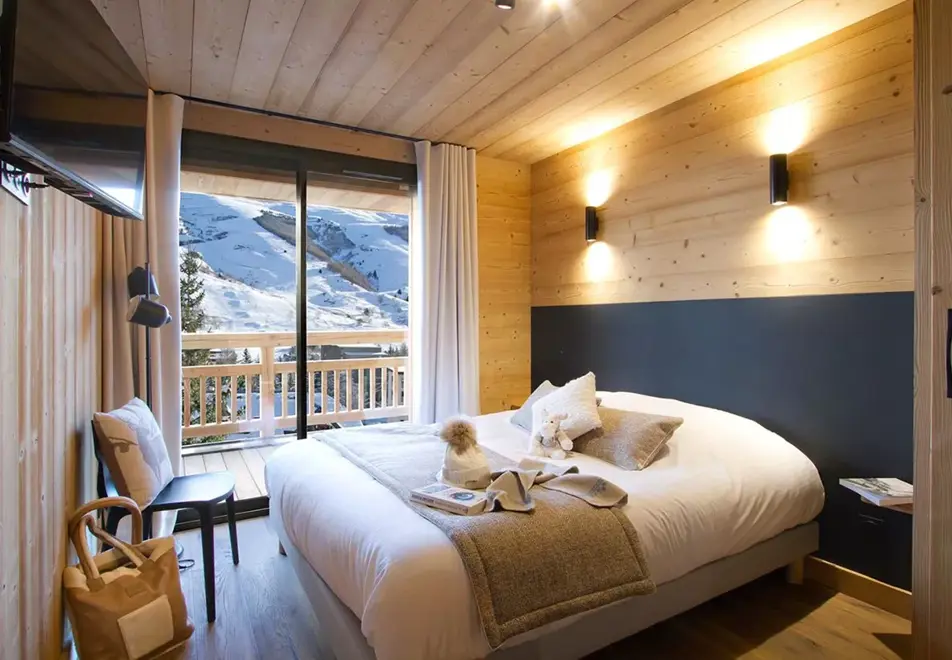 Panthere des Neiges, Les Deux Alpes (self catered chalet) - Double bedroom