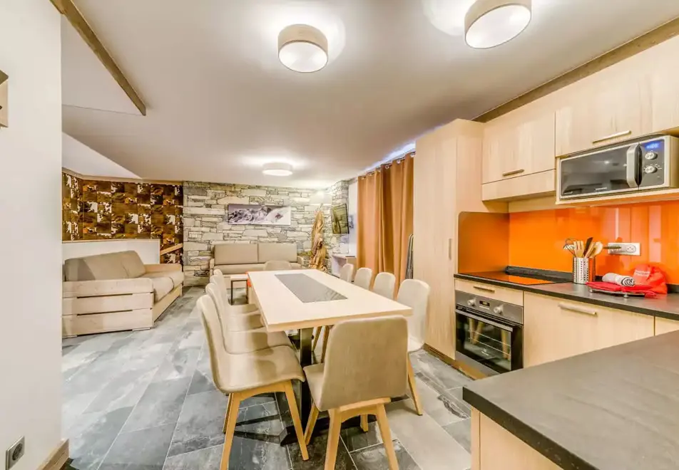 Cap Neige, Tignes le Lac (self catered apartments) - Cap Neige 23