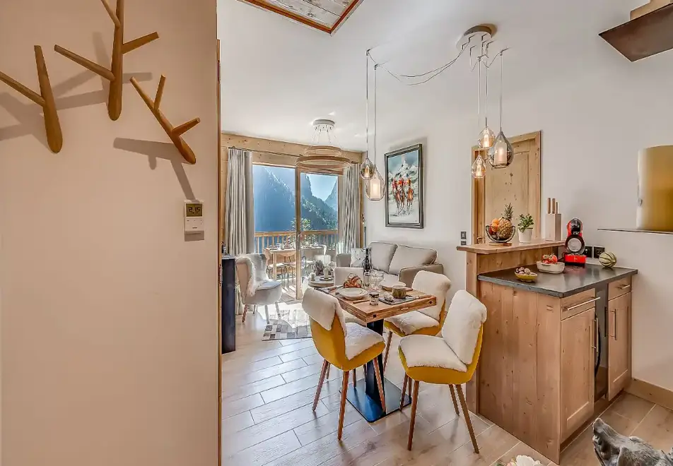 Nouveaux Alpages, Champagny (self catered apartments) - Apartment E8