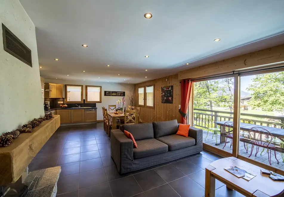 Rose, Samoens (self catered apartments) - Apartment Rose 2