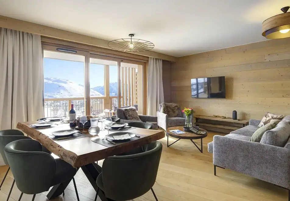 Phoenix A, Alpe d'Huez (self catered apartments) - Typical apartment style