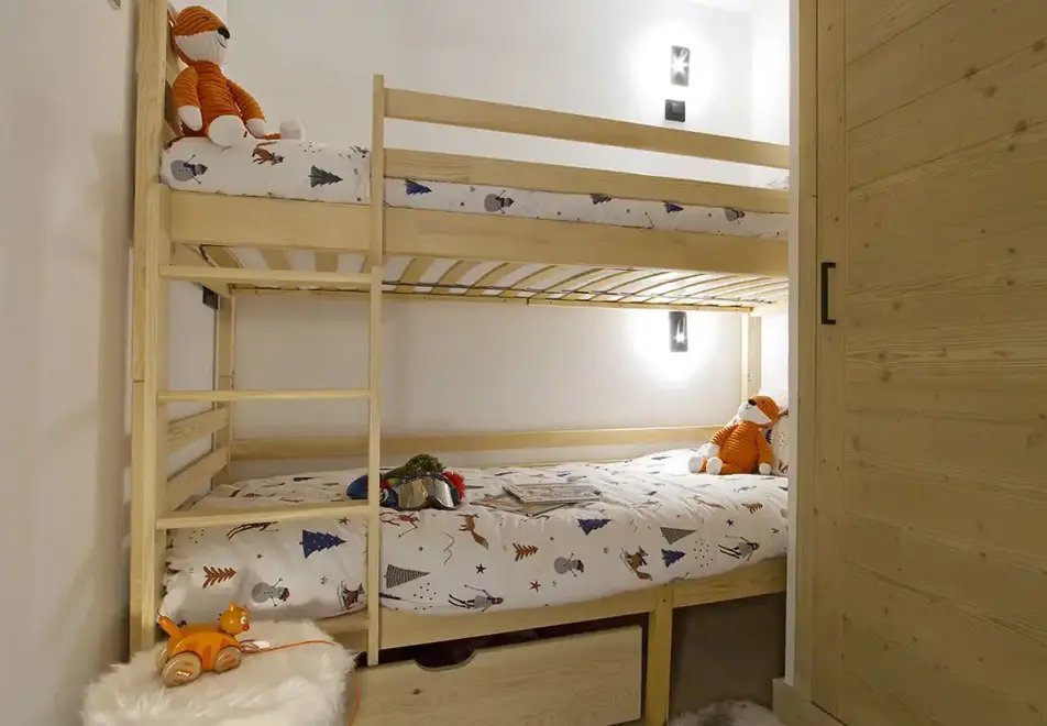 Phoenix B, Alpe d'Huez (self catered apartments) - Typical apartment style