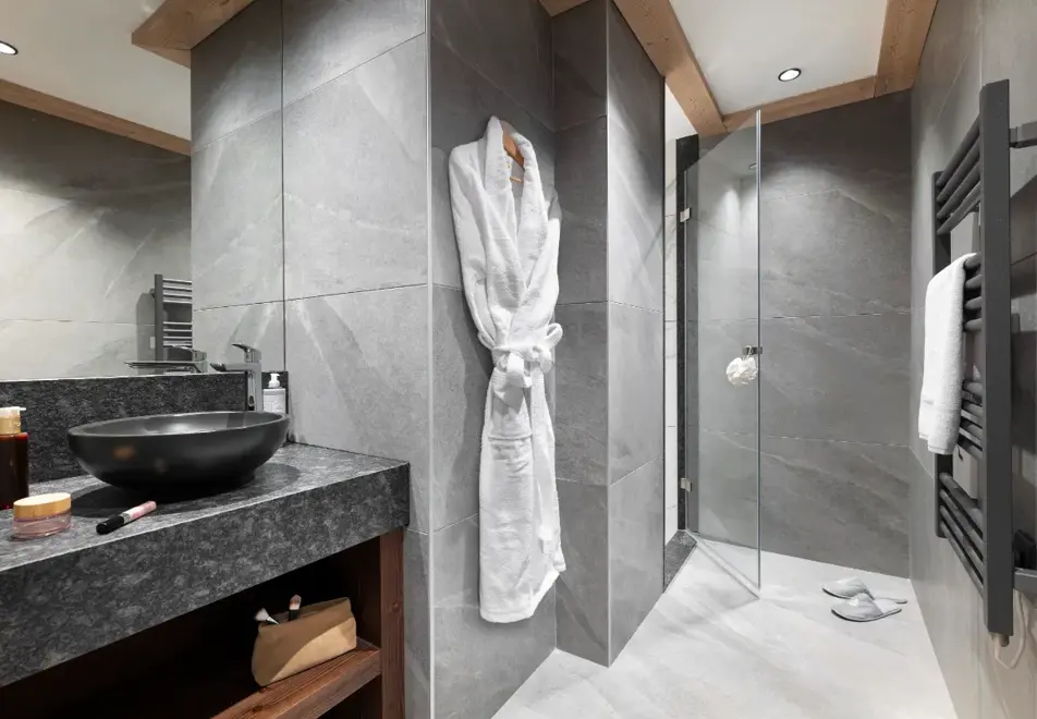 Akoya, Valmorel (self catered apartments) - Typical apartment style (©Studio Bergoend)