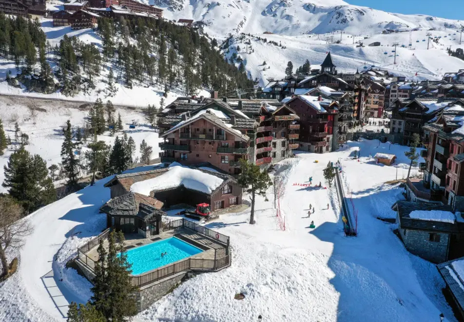 Le Village, Arc 1950 (self catered apartments) - Ski-in/Ski-out