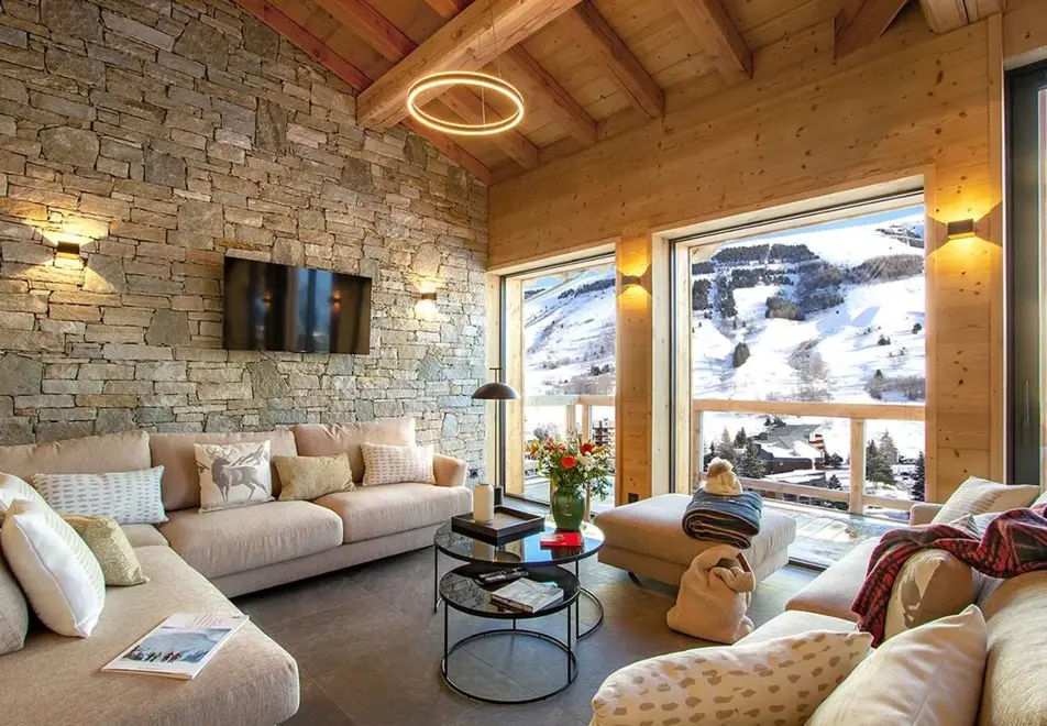 Le Lynx, Les Deux Alpes (self catered chalet) - Living/dining area