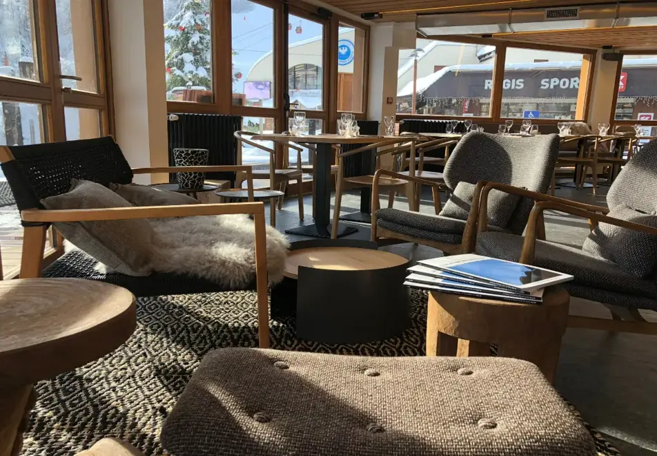 Grand Hotel, Serre Chevalier (hotel) - Annexe restaurant at Grand Hotel