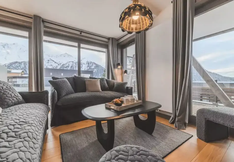 Le Quartz, Peisey Vallandry (self catered apartments) - Typical apartment style